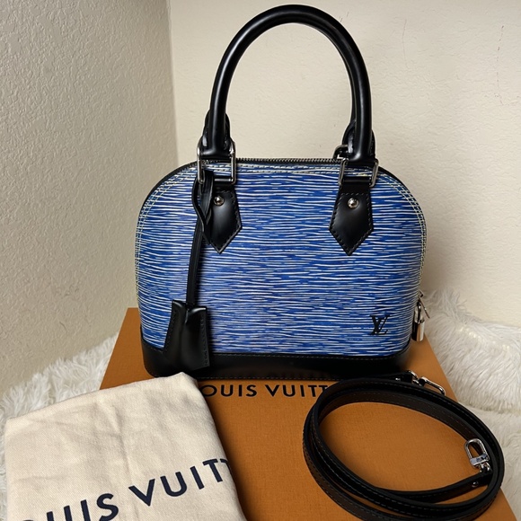 Louis Vuitton Epi Alma BB - Picture 1 of 9